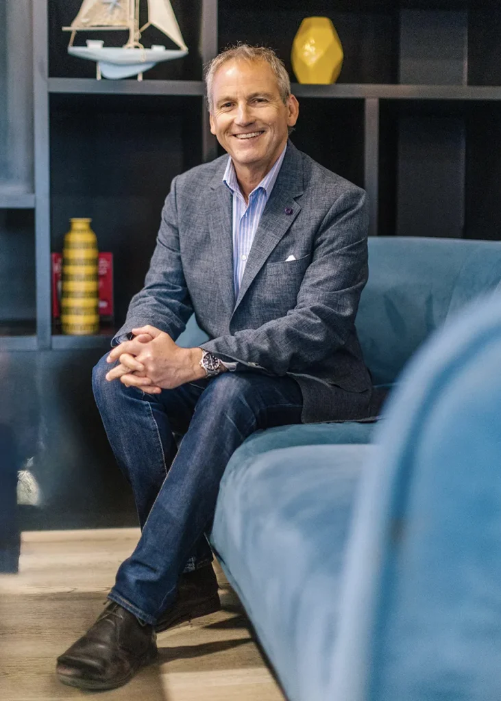 Paul Riddell Communications Consultant